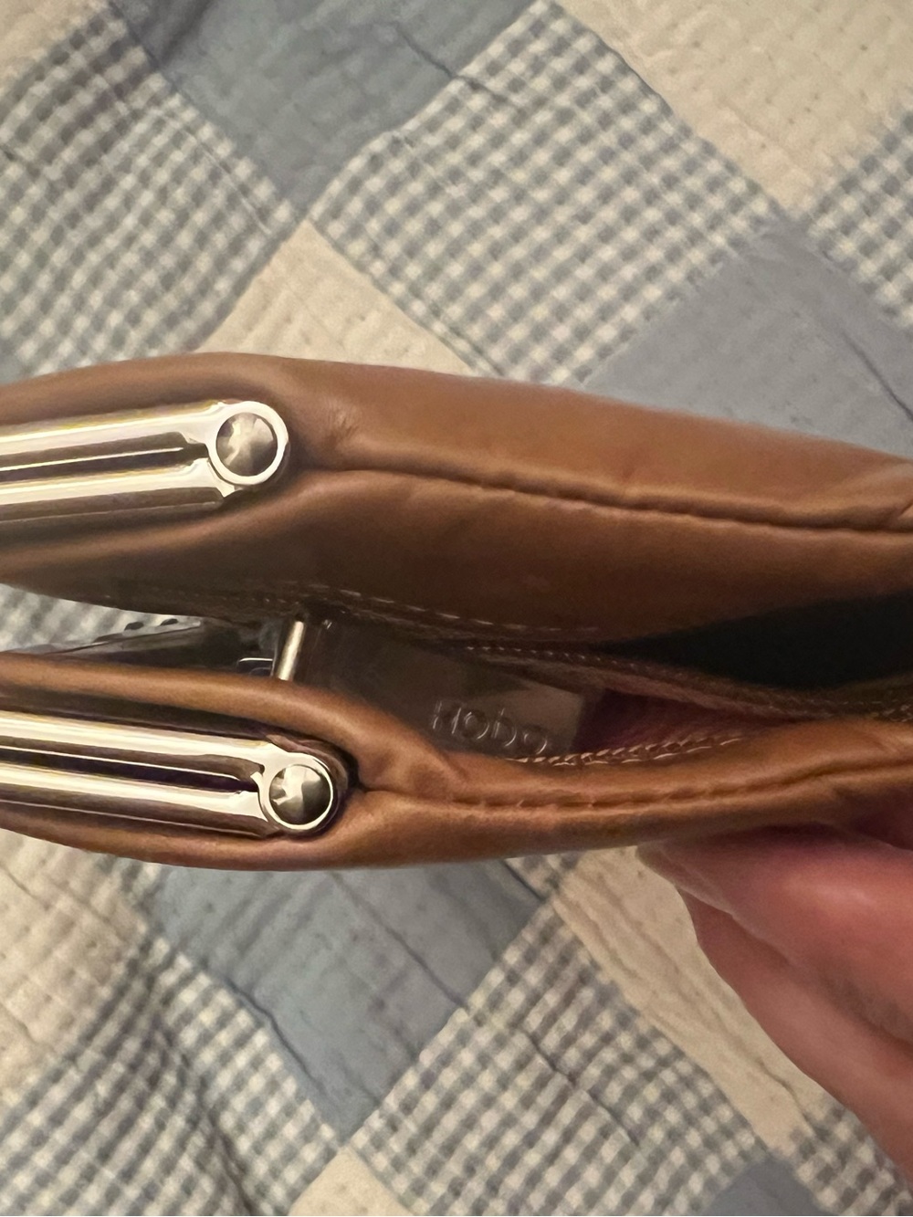 NWT HOBO Lauren Clutch-Wallet in the Caramel colorway (Vendor Style: VI-3385CAR) - Picture 9 of 10